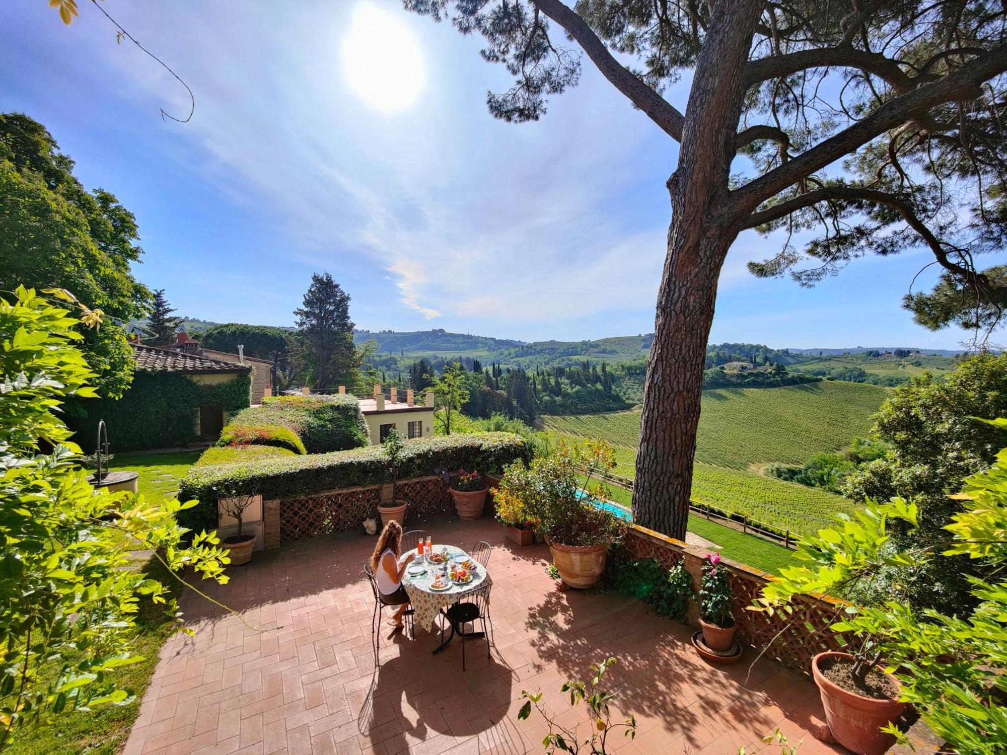 Agriturismo Bio Fattoria Bacio Certaldo Exterior photo