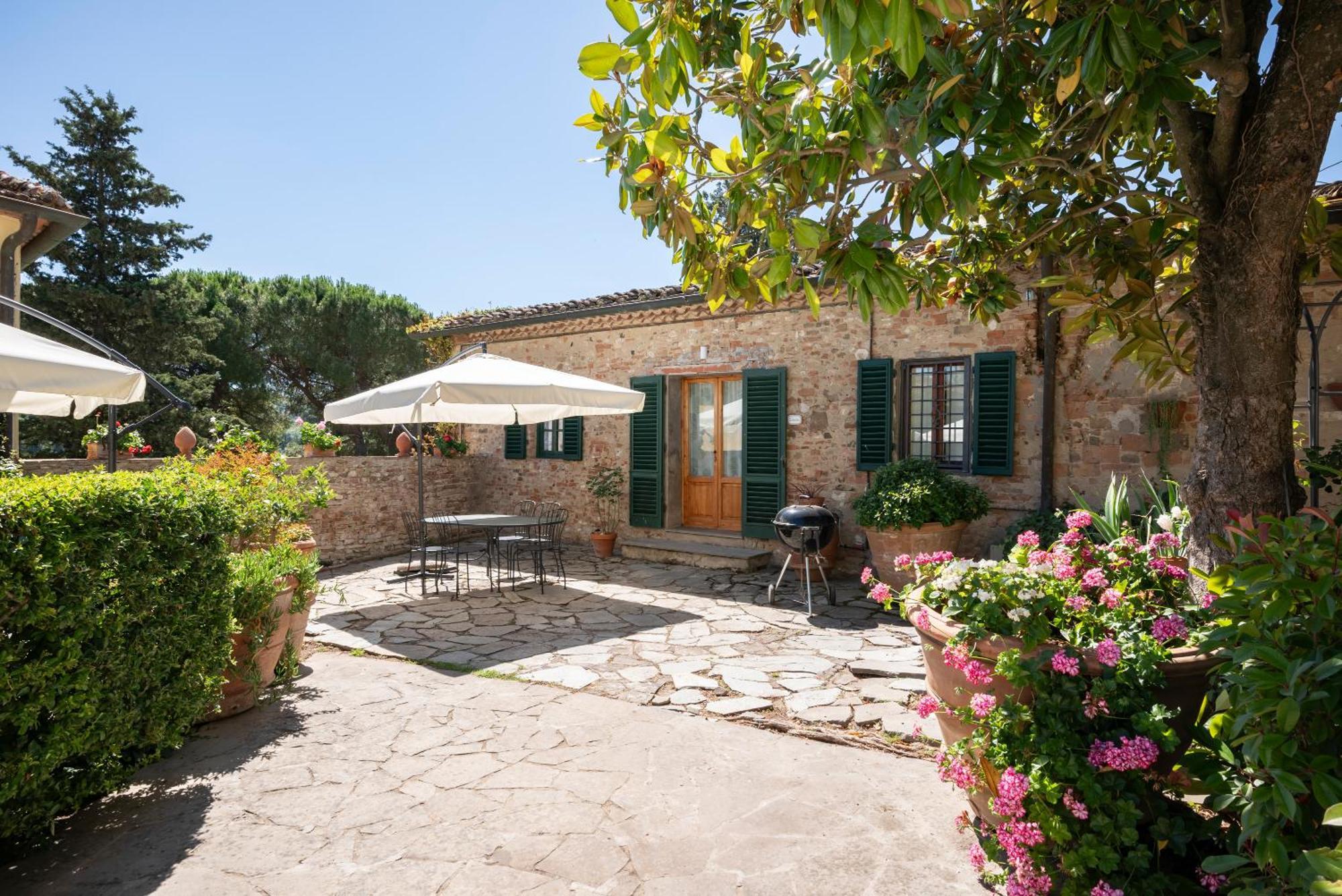Agriturismo Bio Fattoria Bacio Certaldo Exterior photo